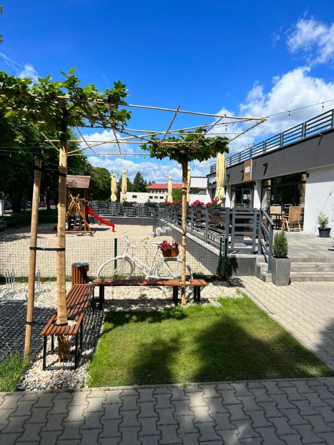 Dubno Eat & Sleep Hotel Nová Dubnica Екстериор снимка